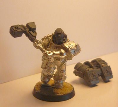 flesh_tearers_captain_wip_by_seraphsama-d3a4ohh.jpg