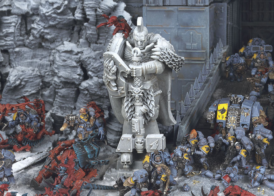 GW_SWStatue2.jpg