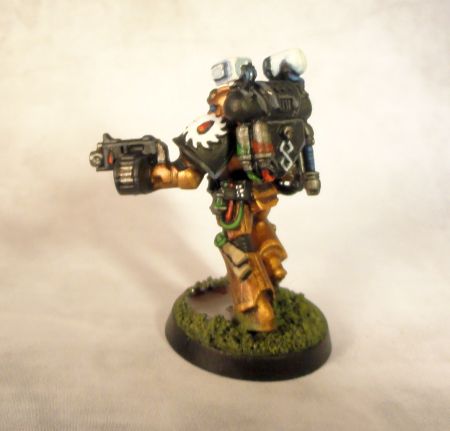 sanguinary_aspirant_side_2_by_seraphsama-d3gh3ud.jpg