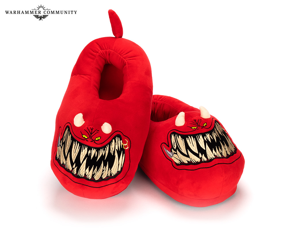 sundaypreview-oct5-licensed_01c-slippers-4i1hhe0ete.jpg