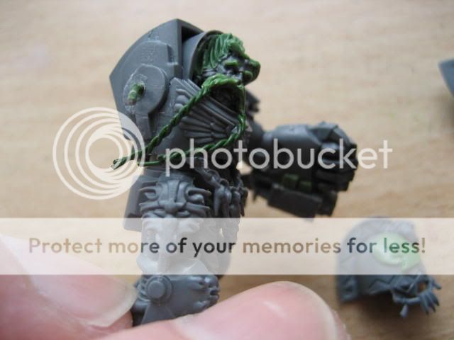 Tyranid-Ex020.jpg