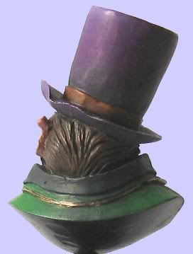 MadHatterhinten.jpg